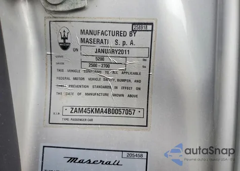 2011 Maserati Granturismo S z USA, uszkodzony, nr VIN ZAM45KMA4B0057057